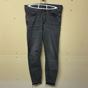 2/$20❤️- JEANS | Women’s denim legging jeans size 27
